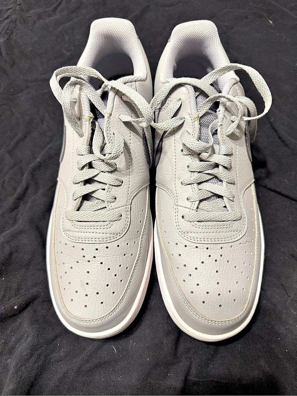 Nike Air Force 1 '07 Sneakers White & Gray US 11